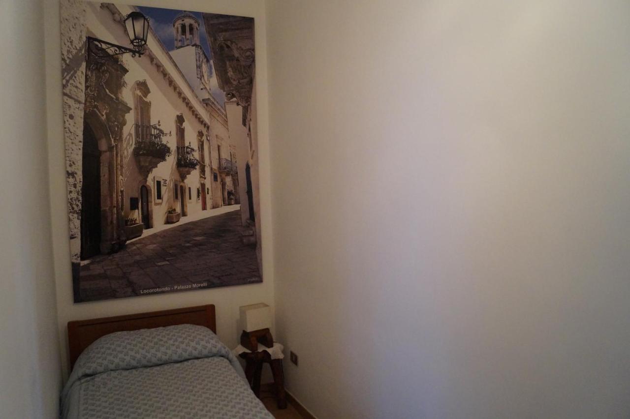 La Casa Del Nonno Bed & Breakfast อัลเบโรเบลโล ภายนอก รูปภาพ