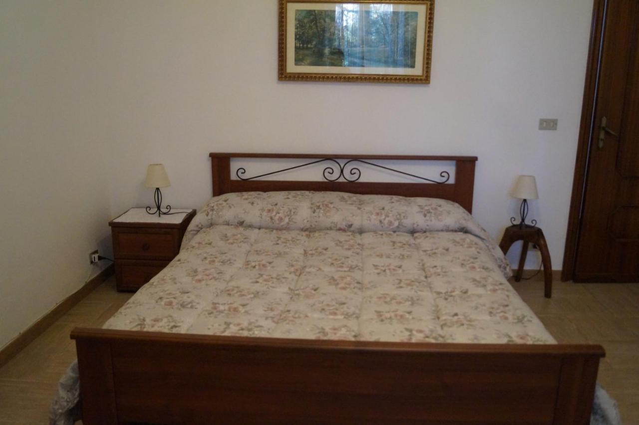La Casa Del Nonno Bed & Breakfast อัลเบโรเบลโล ภายนอก รูปภาพ