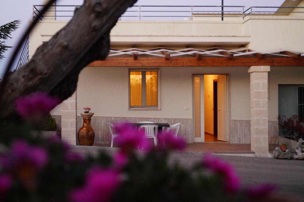 La Casa Del Nonno Bed & Breakfast อัลเบโรเบลโล ภายนอก รูปภาพ