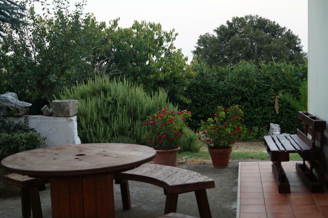 La Casa Del Nonno Bed & Breakfast อัลเบโรเบลโล ภายนอก รูปภาพ