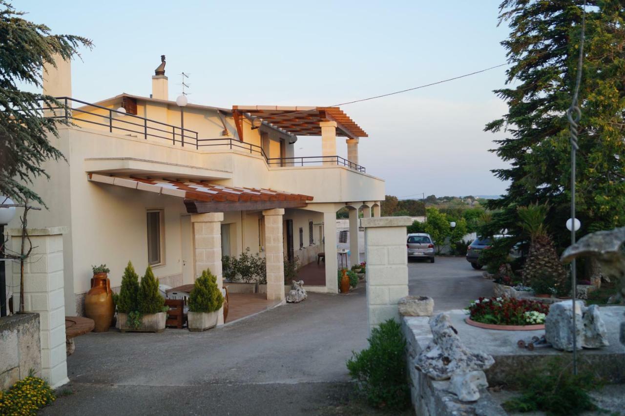 La Casa Del Nonno Bed & Breakfast อัลเบโรเบลโล ภายนอก รูปภาพ